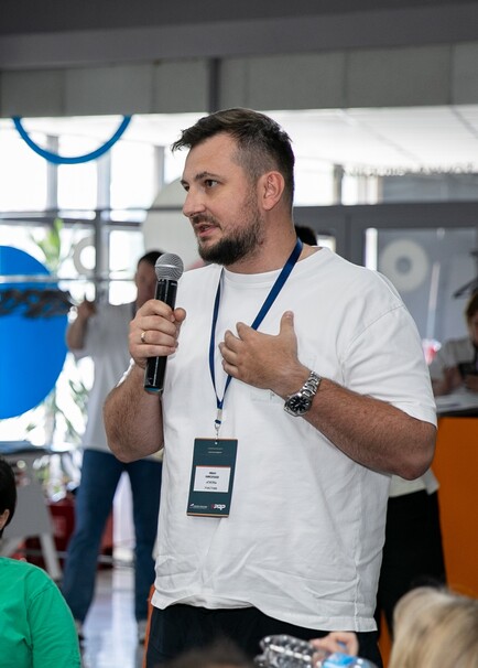 Николаев Иван, совладелец сети Густо, выступление в поддержку проекта R&D-центра